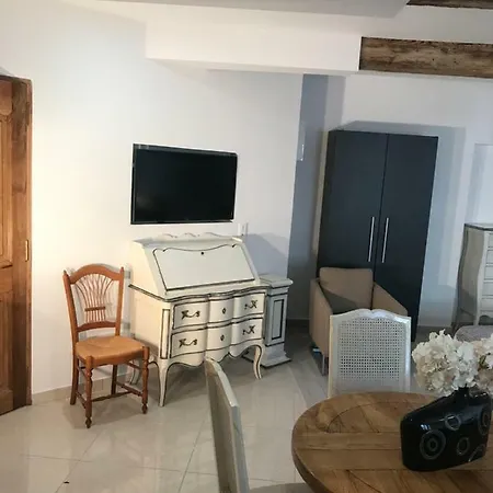 Chambre Familiale Du Couvent Narbonne Exterior foto